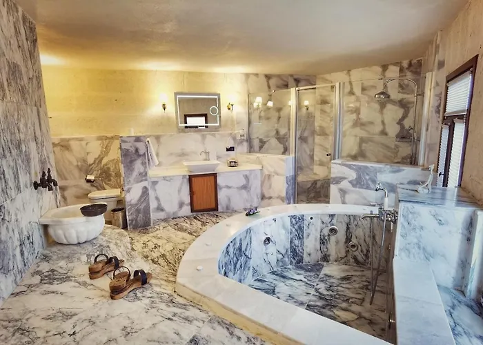 La Perla Cave Cappadocia Otel *